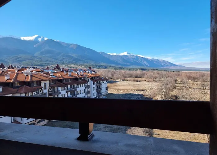 Belvedere Private 1-bedroom With Balcony